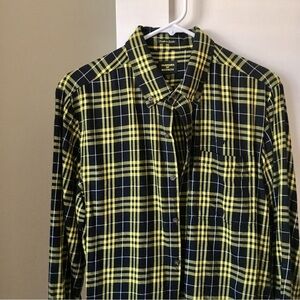 100% Cotton Black Yellow Plaid Long Sleeve Flannel Button Up Shirt